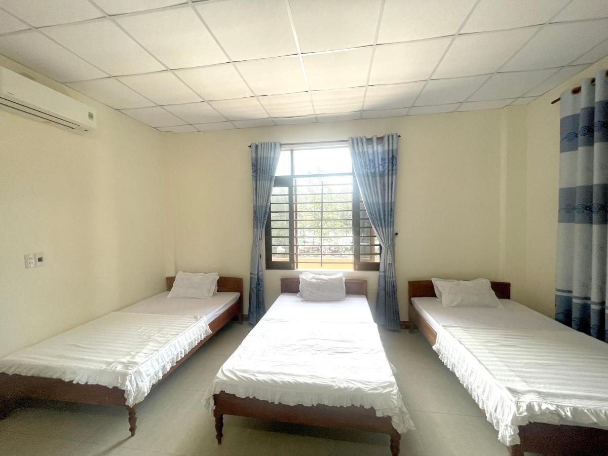 Lam Dao House Bed and Breakfast Dong Hoi Exteriör bild