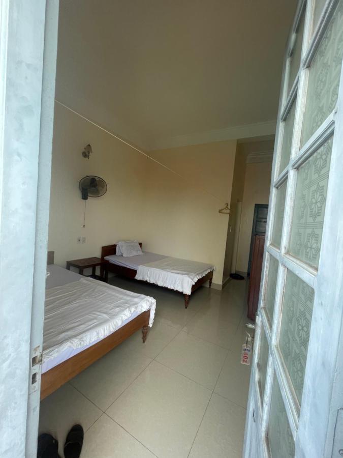 Lam Dao House Bed and Breakfast Dong Hoi Exteriör bild