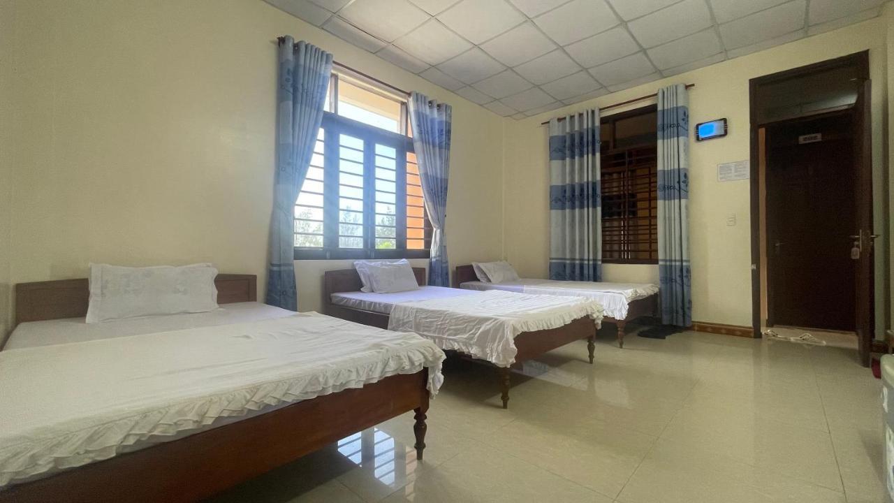 Lam Dao House Bed and Breakfast Dong Hoi Exteriör bild